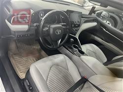 تۆیۆتا کامری